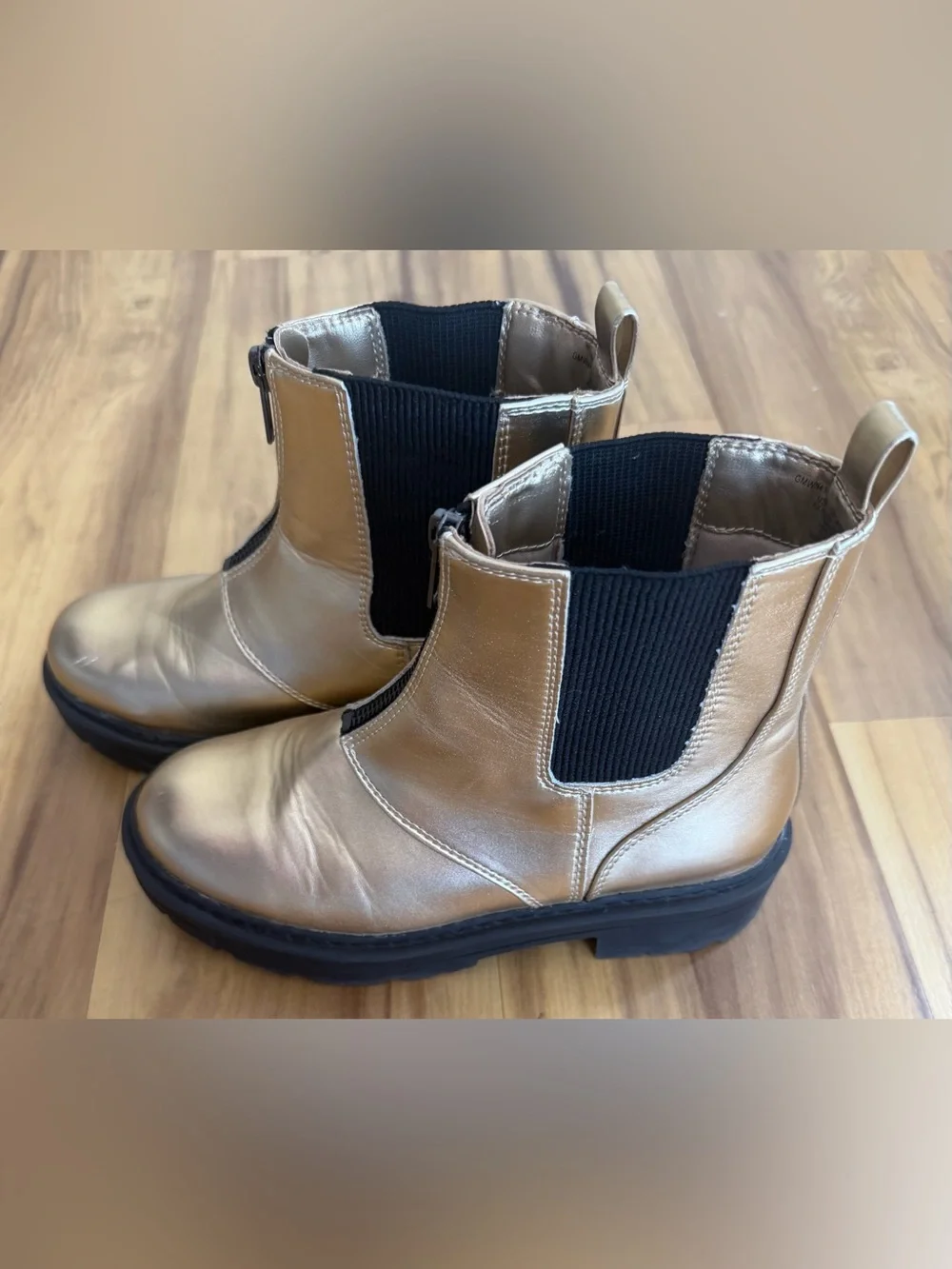 Wonder Nation Metallic Gold Front-Zip Chelsea Boots - Youth 3